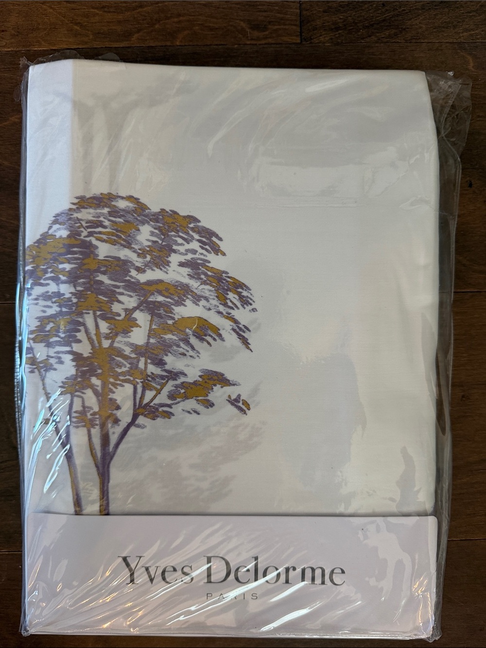 Yves Delorme Queen Fitted Sheet from the Boreale Collection NWT